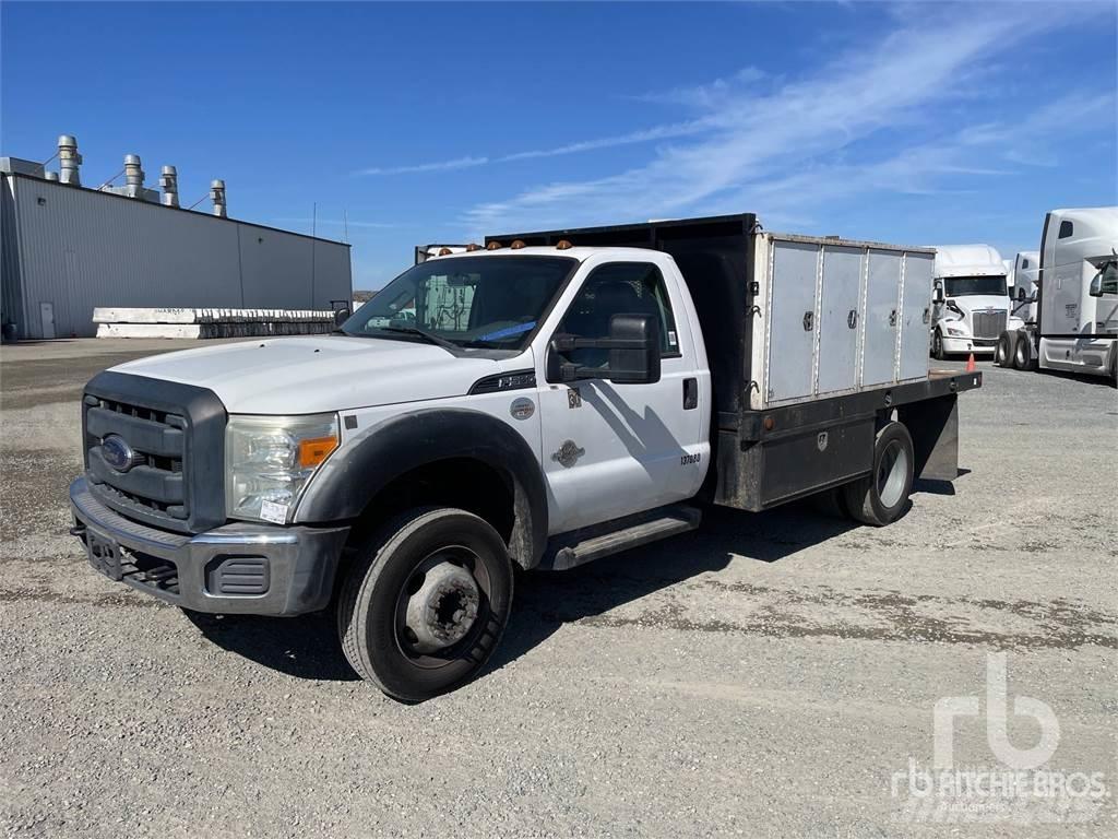 Ford F-550 Φορτηγά Kαρότσα με ανοιγόμενα πλαϊνά