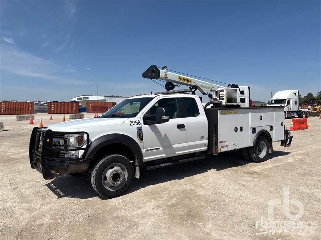 Ford F-550 Δημοτικά οχήματα/Οχήματα γενικής χρήσης