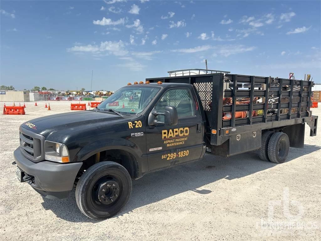 Ford F-550 Φορτηγά Kαρότσα με ανοιγόμενα πλαϊνά