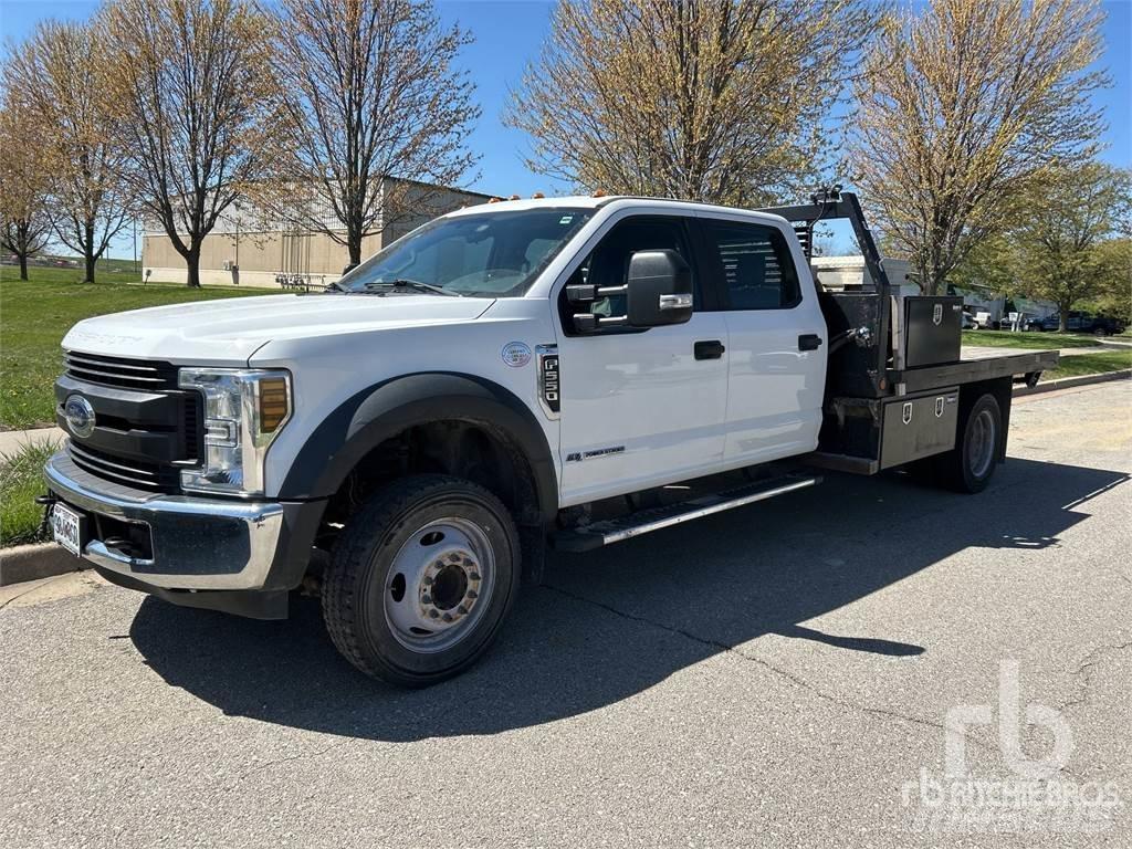 Ford F-550 Φορτηγά Kαρότσα με ανοιγόμενα πλαϊνά