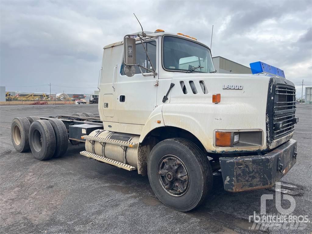 Ford L9000 Τράκτορες