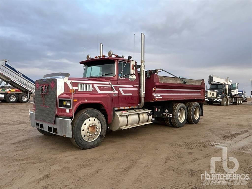 Ford LTL9000 Φορτηγά Ανατροπή