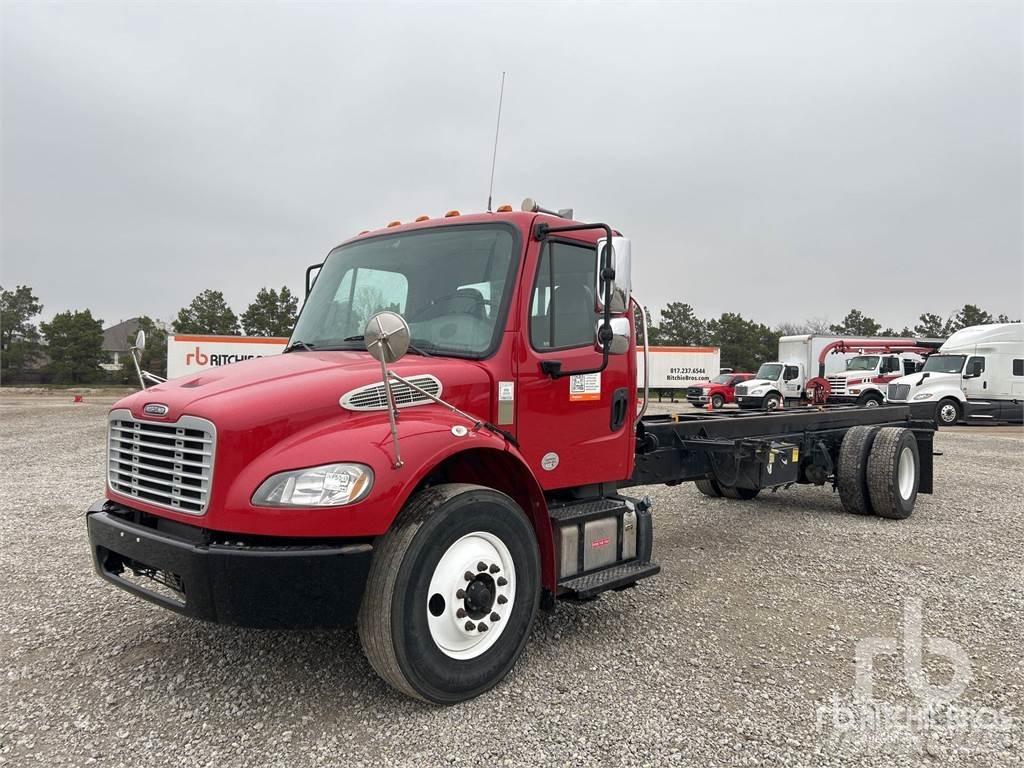 Freightliner M2 Κλούβες με συρόμενες πόρτες