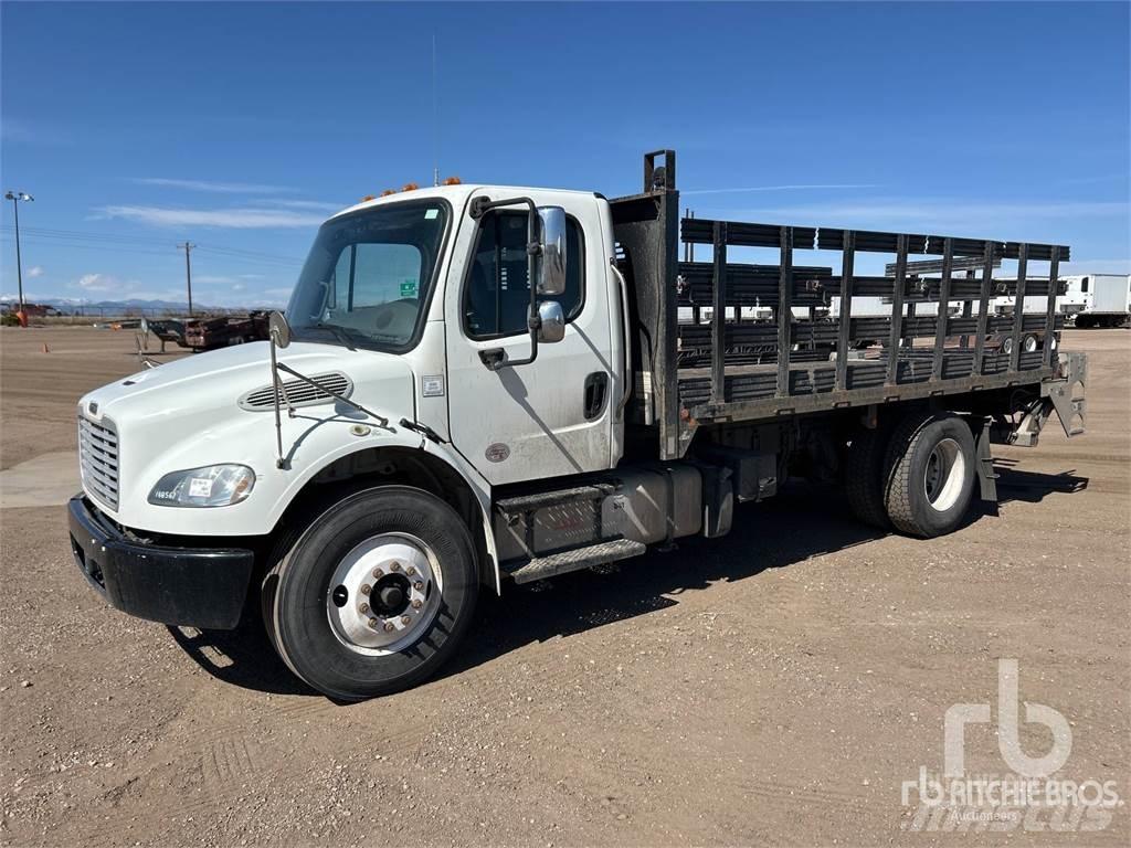 Freightliner M2 Φορτηγά Kαρότσα με ανοιγόμενα πλαϊνά