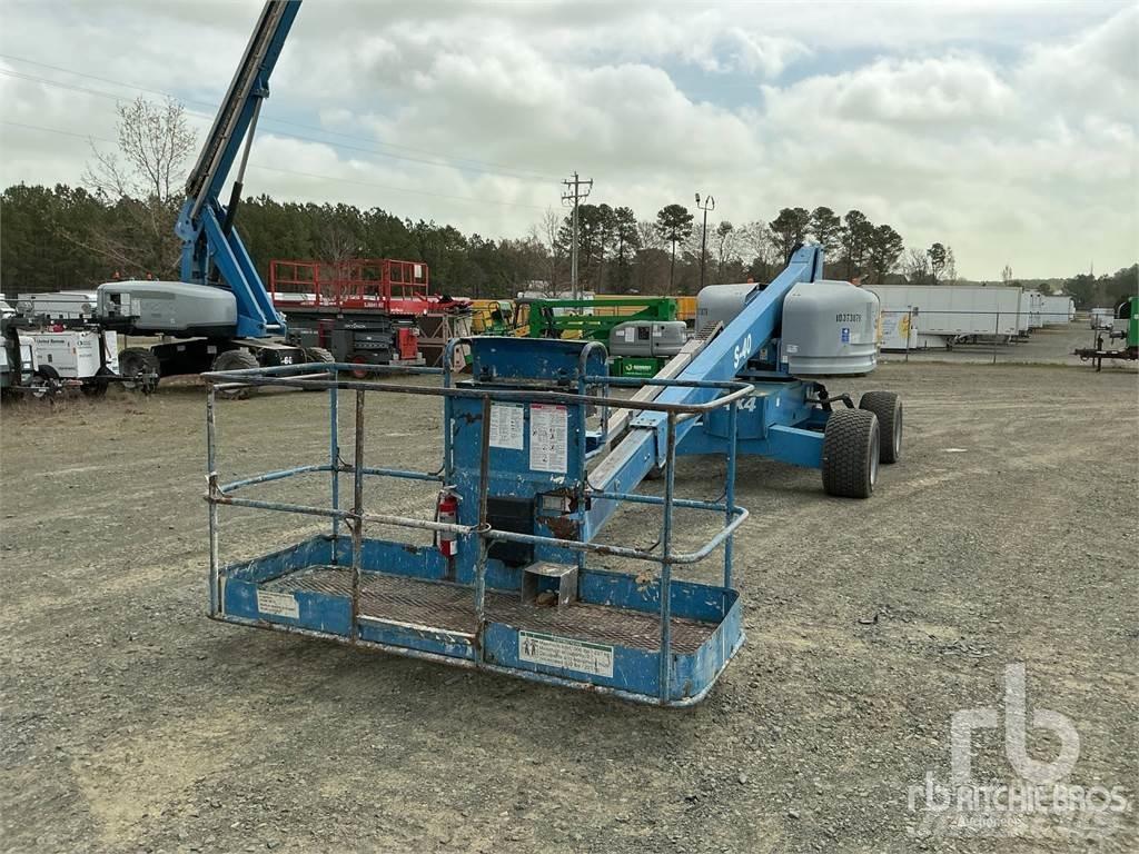 Genie S-40 Ανυψωτήρες με αρθρωτό βραχίονα