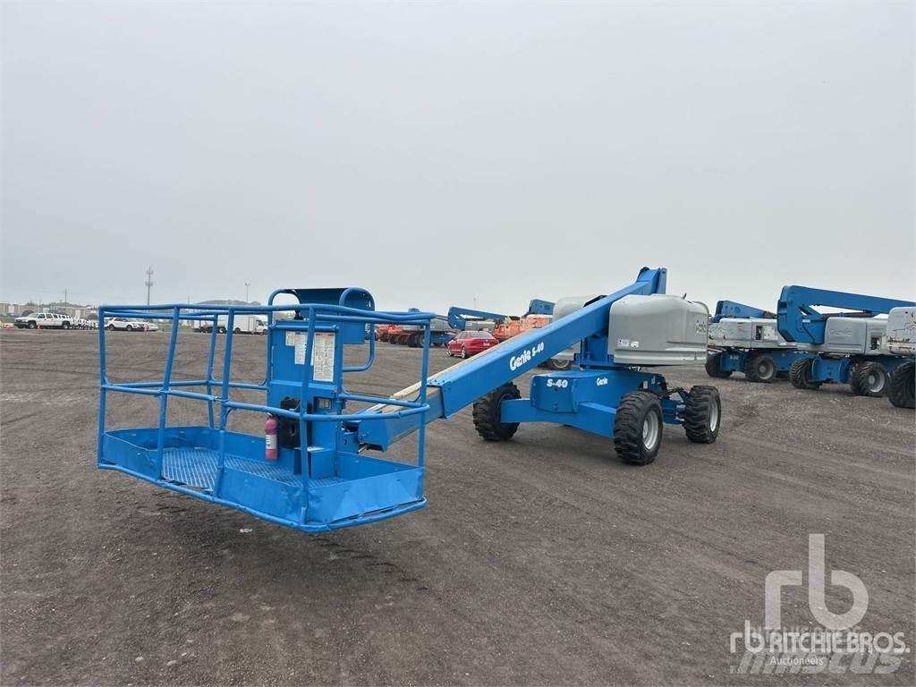 Genie S-40 Ανυψωτήρες με αρθρωτό βραχίονα