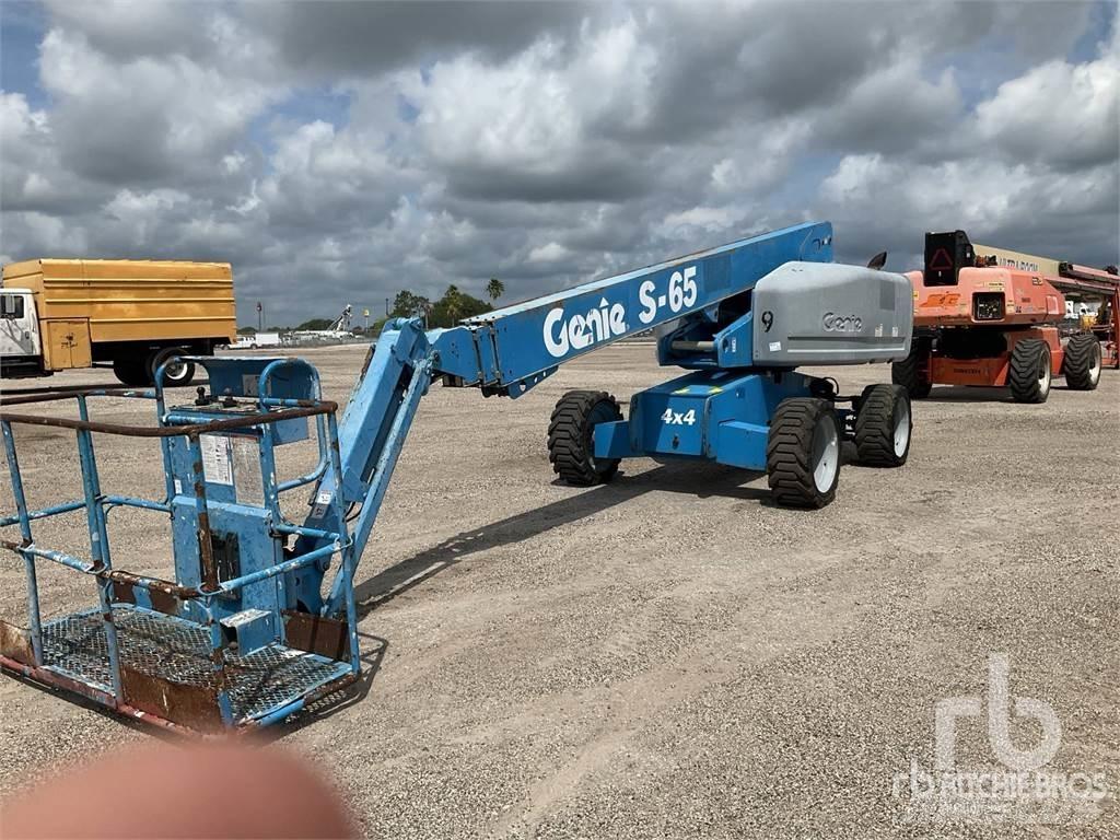 Genie S-65 Ανυψωτήρες με αρθρωτό βραχίονα