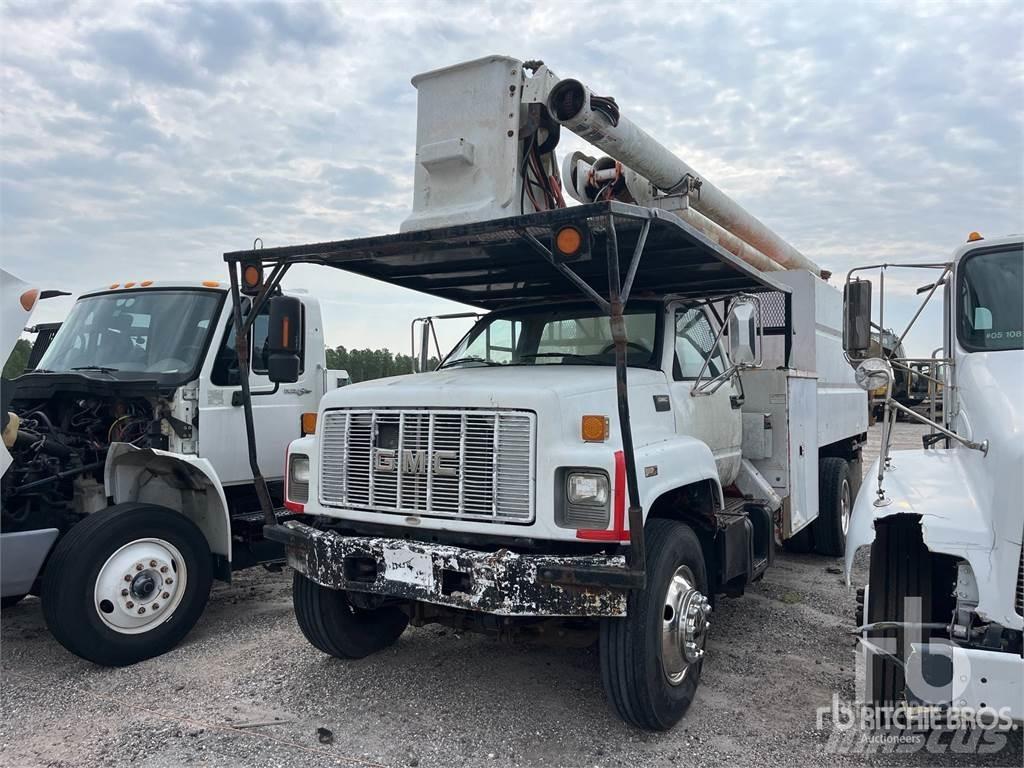 GMC C7500 Εναέριες πλατφόρμες τοποθετημένες σε ρυμούλκα