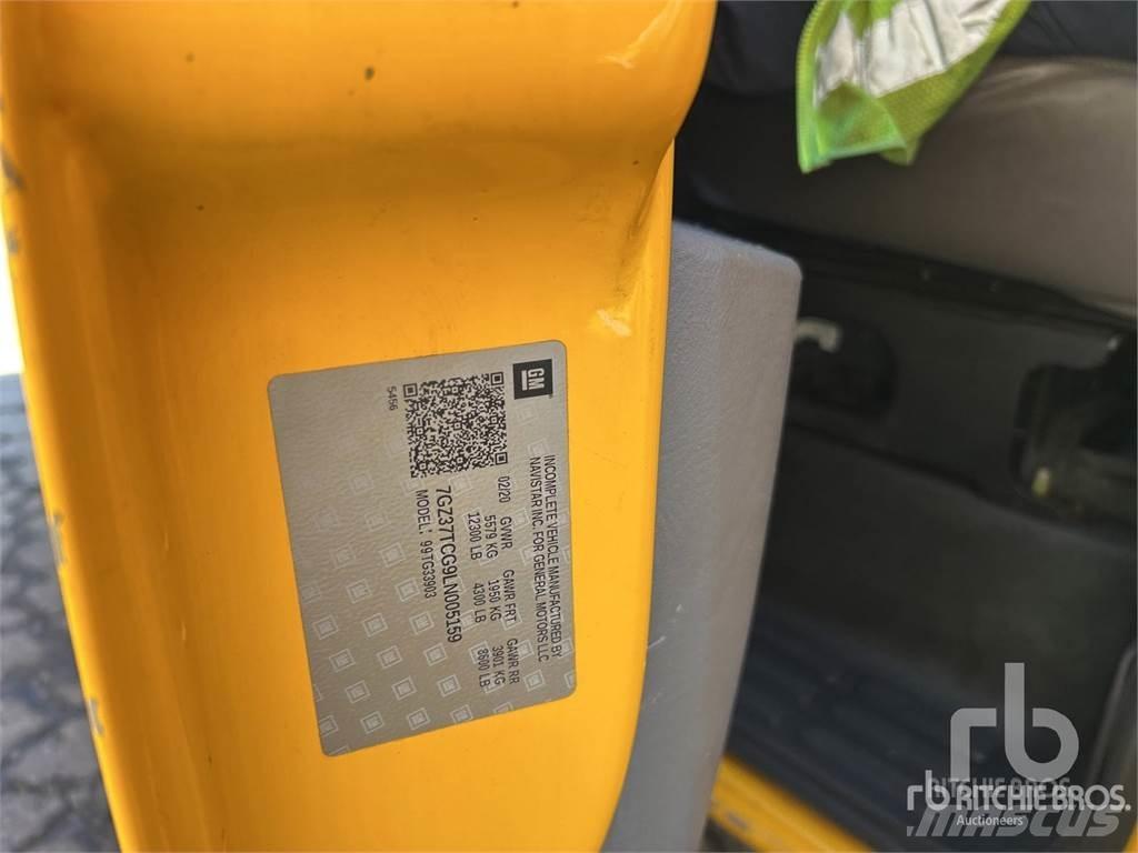 GMC G3500 Κλούβες με συρόμενες πόρτες