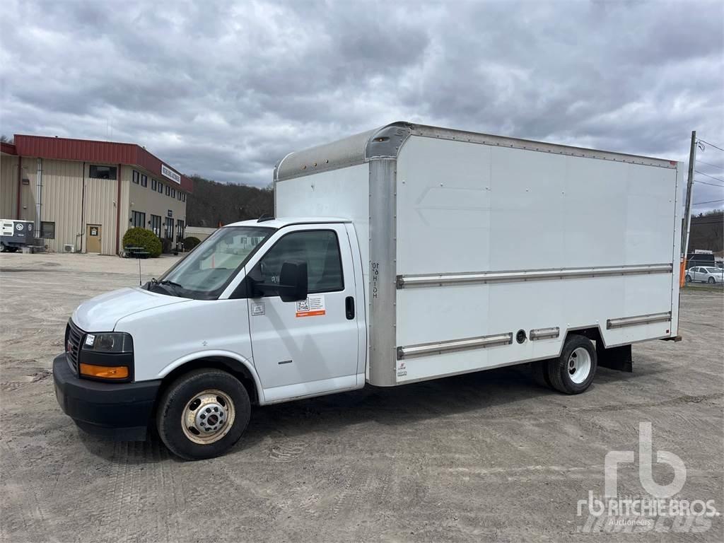 GMC G3500 Κλούβες με συρόμενες πόρτες