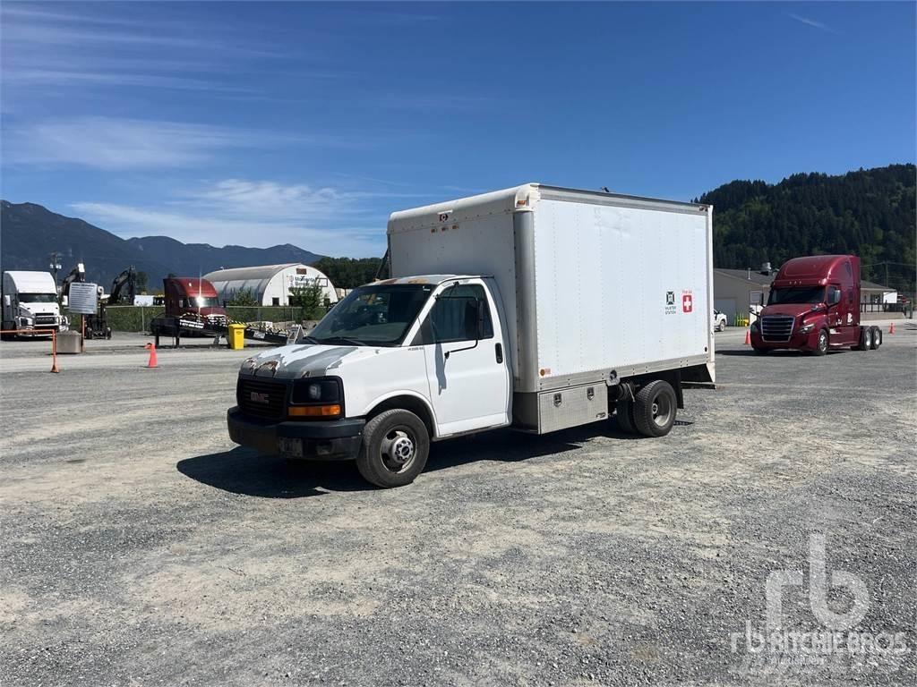 GMC SAVANA 3500 Κλούβες με συρόμενες πόρτες