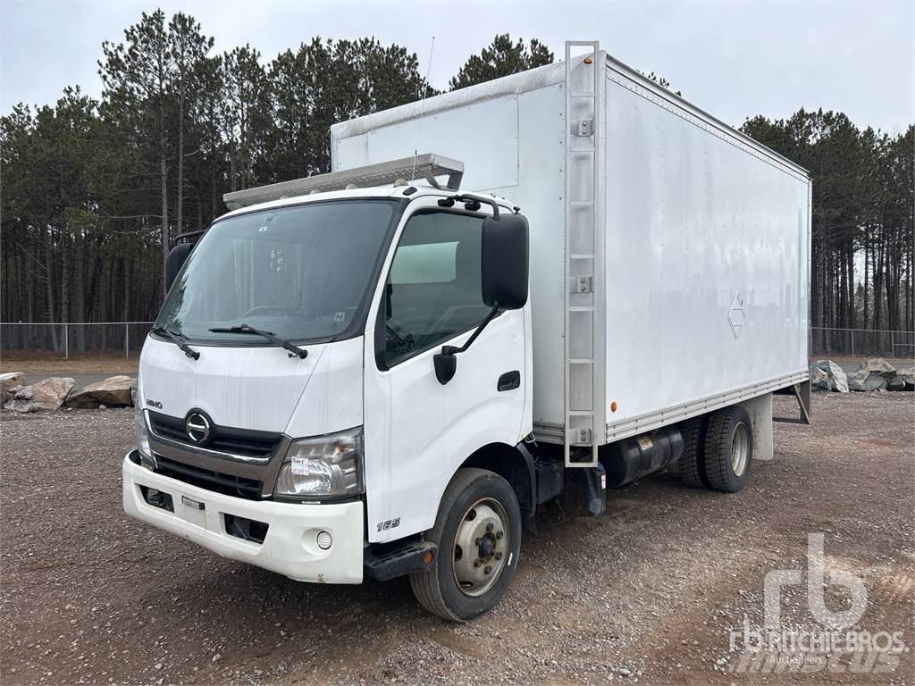 Hino 165 Κλούβες με συρόμενες πόρτες