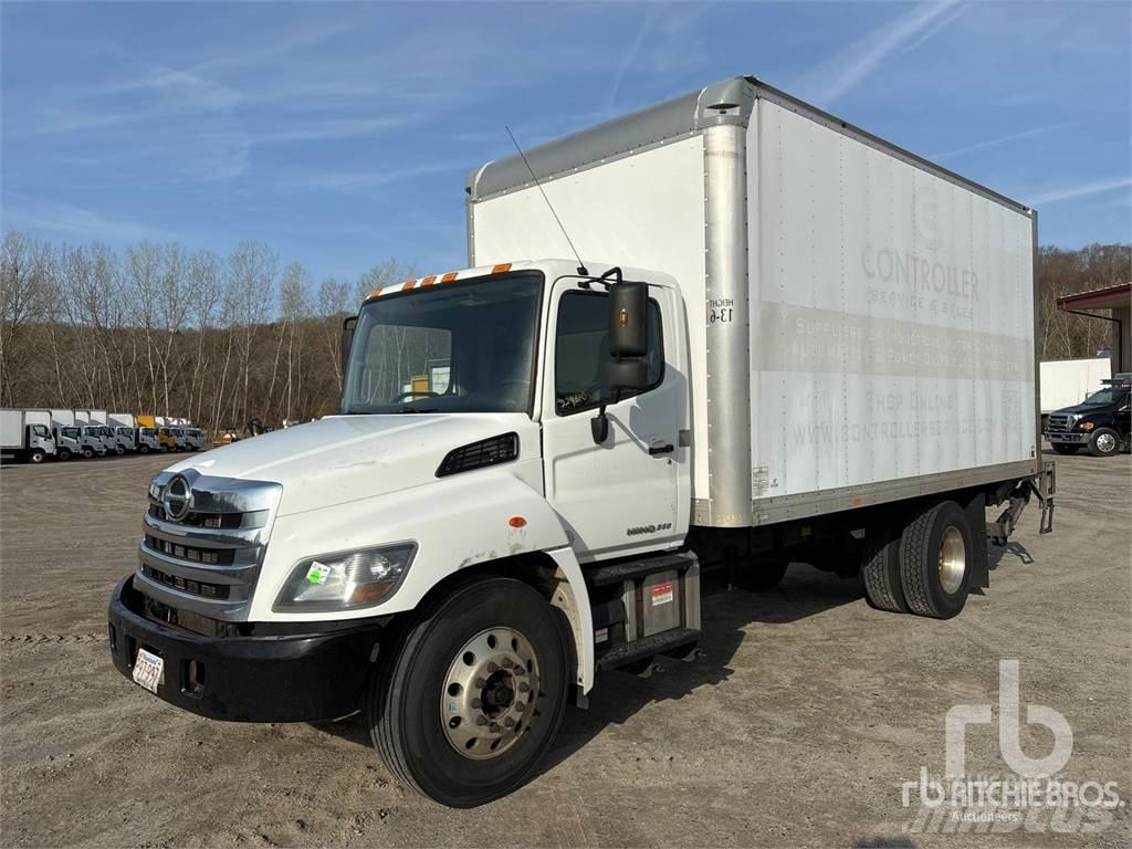 Hino 268 Κλούβες με συρόμενες πόρτες