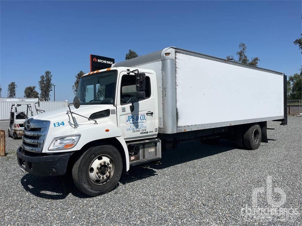 Hino 338 Κλούβες με συρόμενες πόρτες