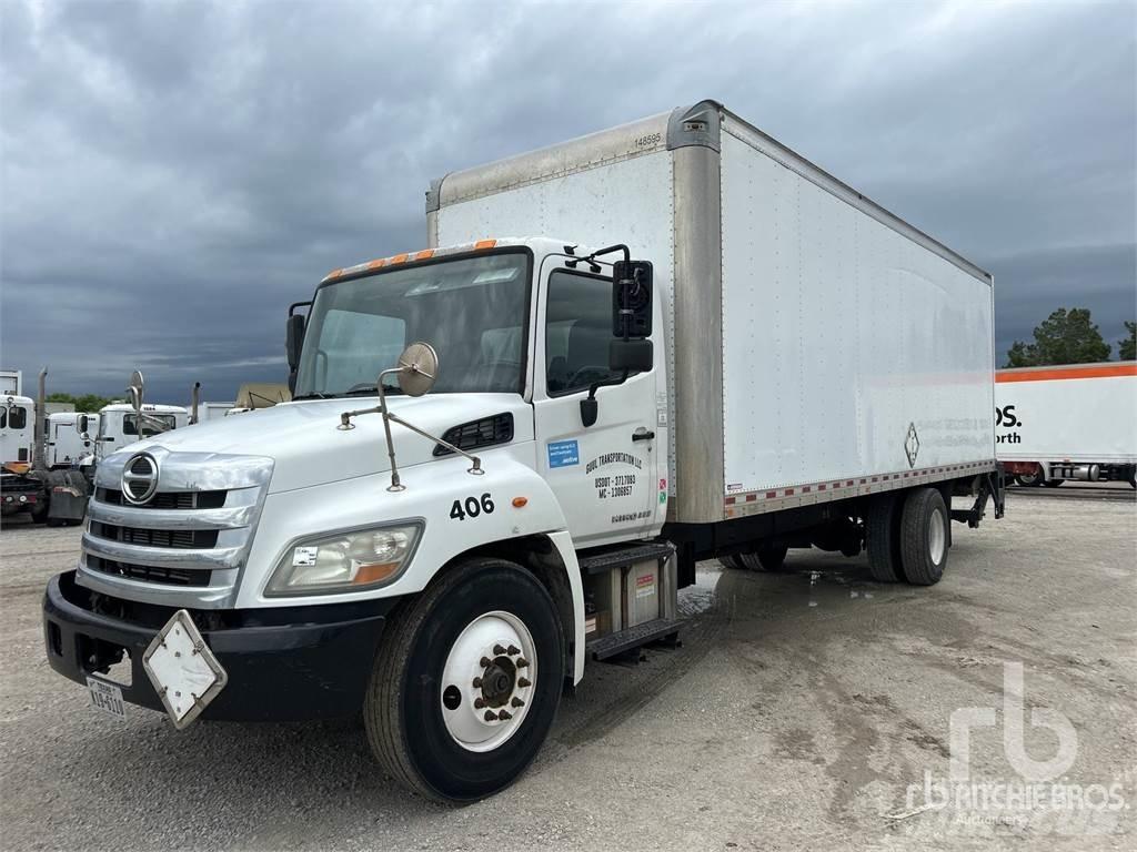 Hino 338 Κλούβες με συρόμενες πόρτες