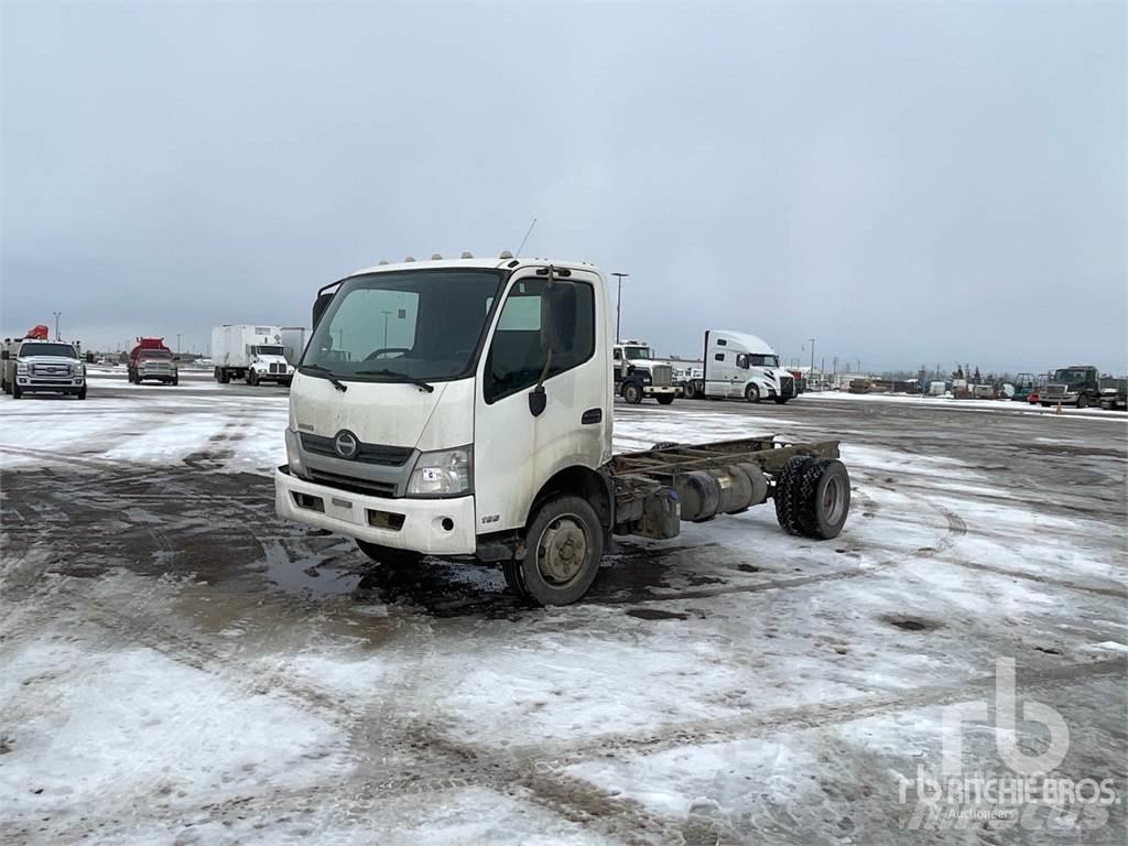 Hino XJC740 Φορτηγά Σασί