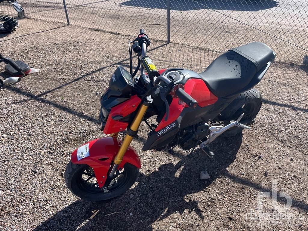 Honda GROM Αυτοκίνητα