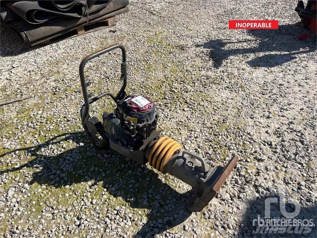  (Inoperable) Επίπεδοι κόπανοι