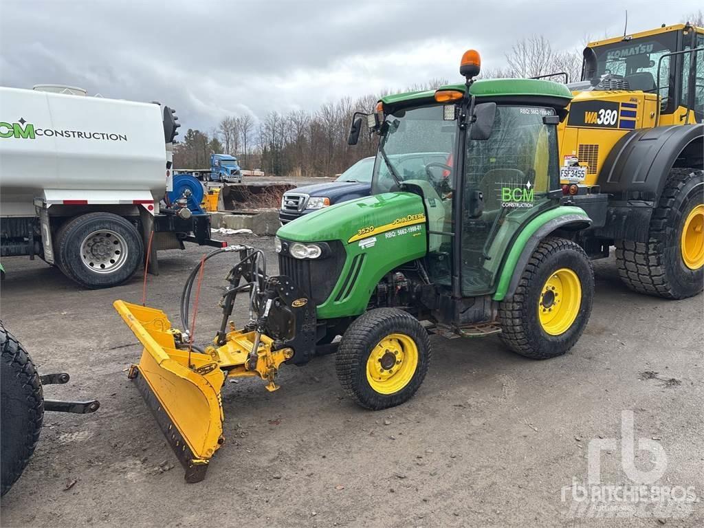 John Deere 3520 Τρακτέρ μικρών διαστάσεων