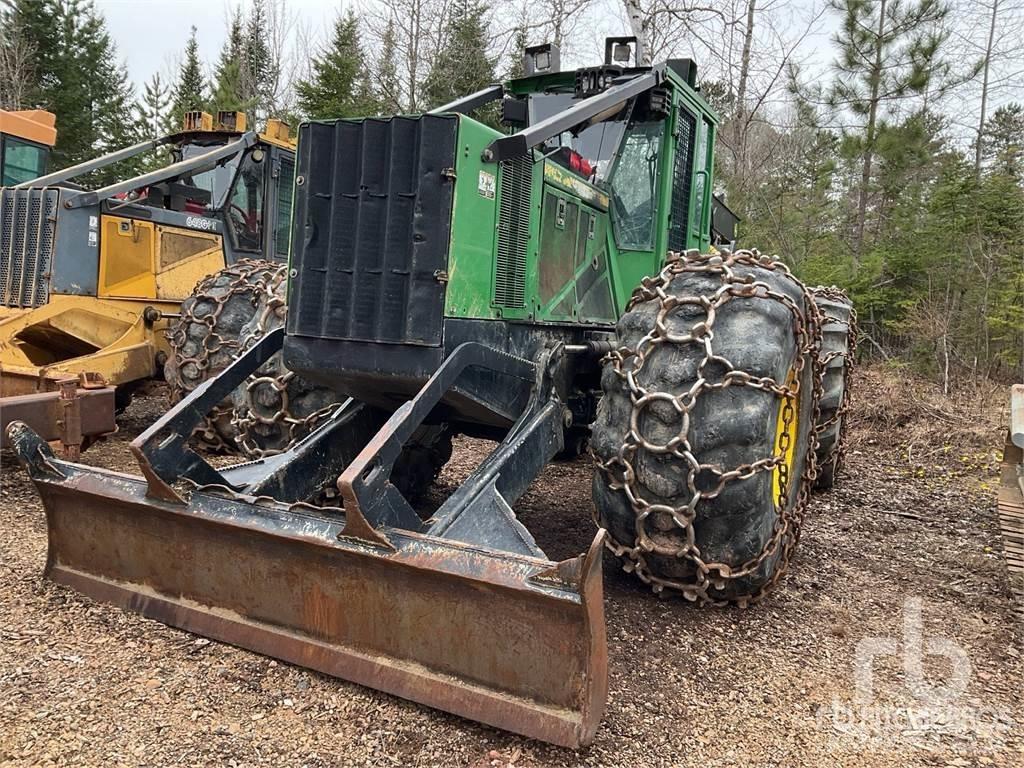 John Deere 848H Μετατοπιστές