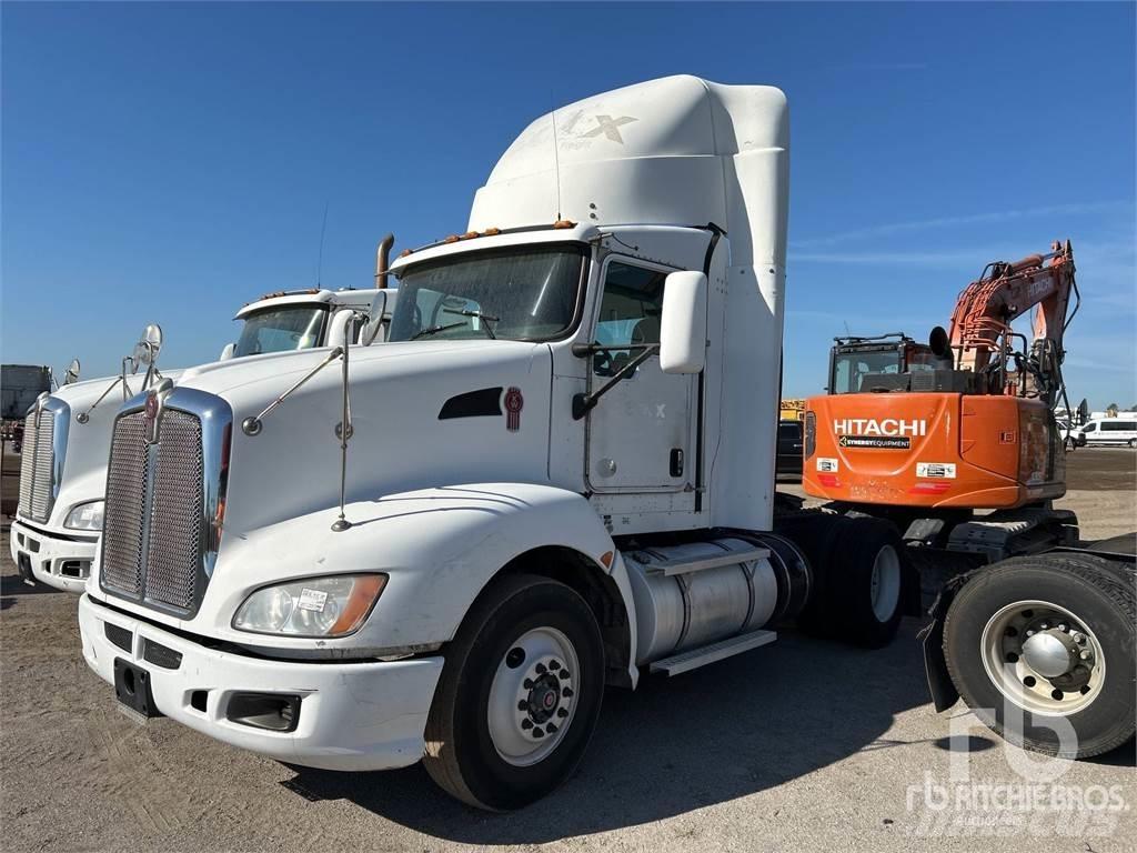 Kenworth T660 Τράκτορες