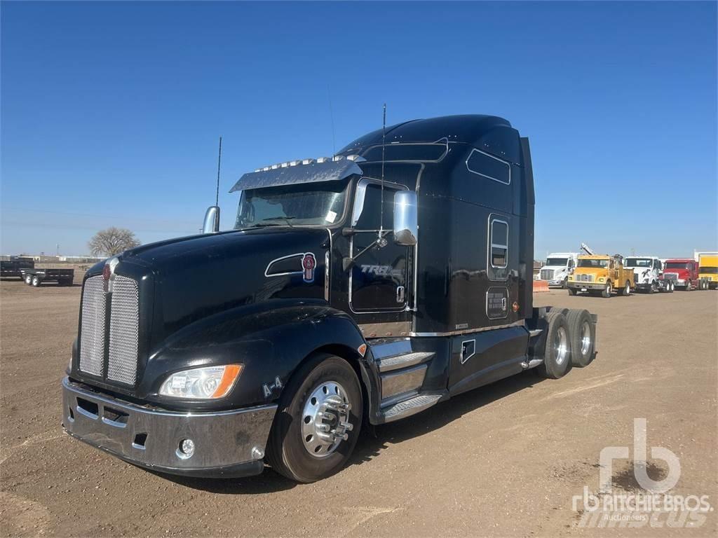Kenworth T660 Τράκτορες
