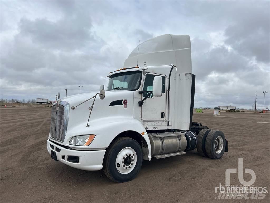 Kenworth T660 Τράκτορες