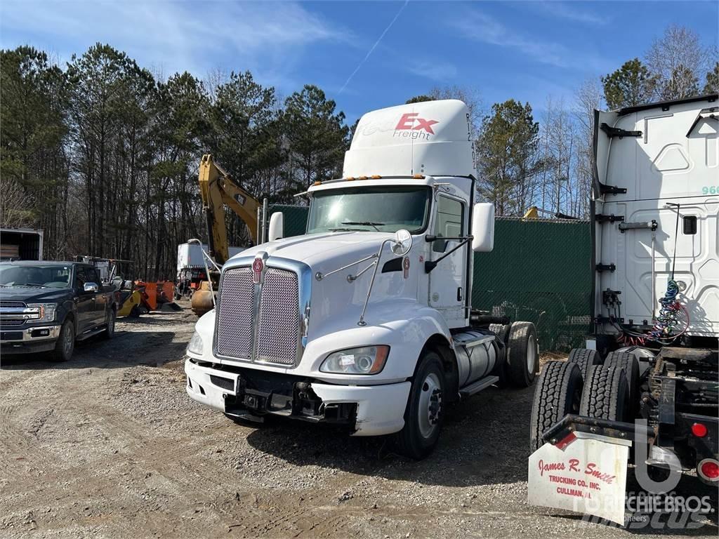 Kenworth T660 Τράκτορες