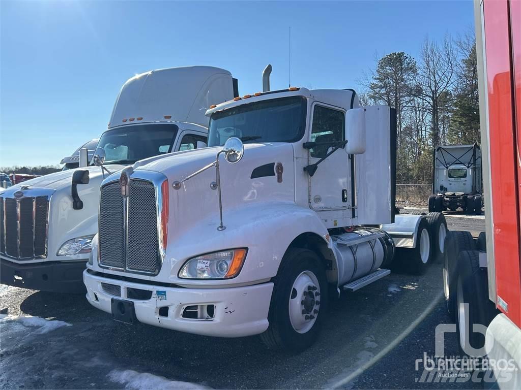 Kenworth T660 Τράκτορες