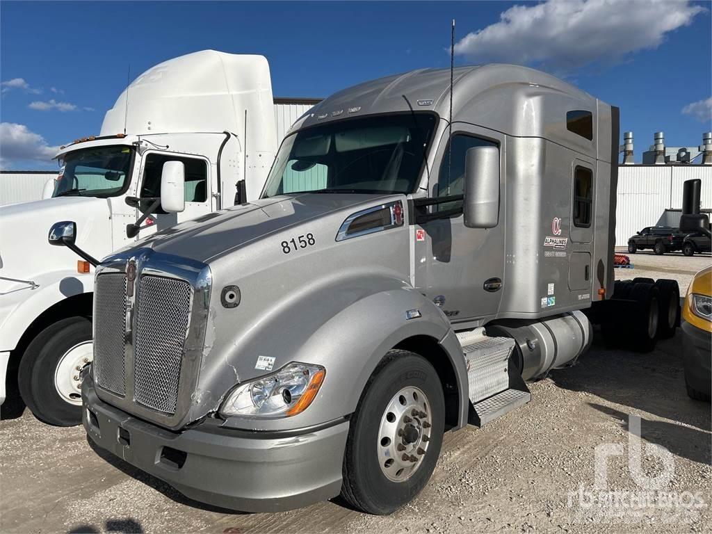 Kenworth T680 Τράκτορες