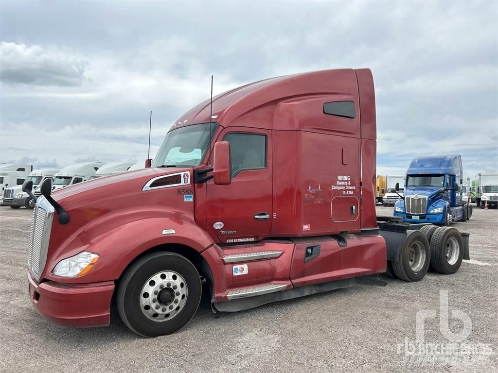 Kenworth T680 Τράκτορες