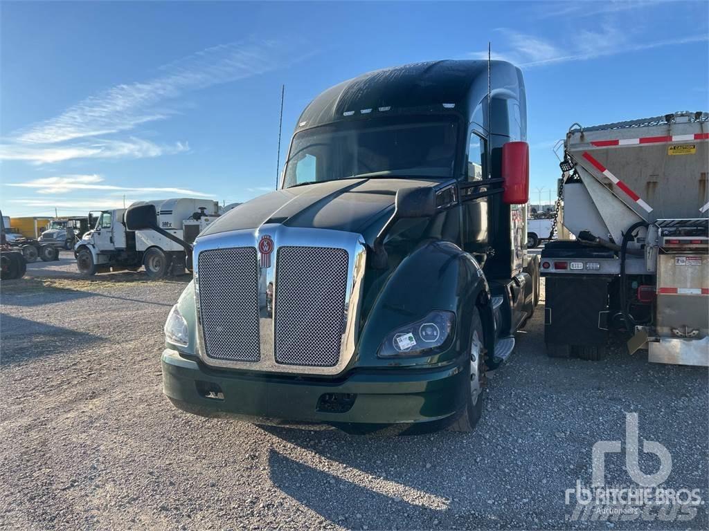 Kenworth T680 Τράκτορες