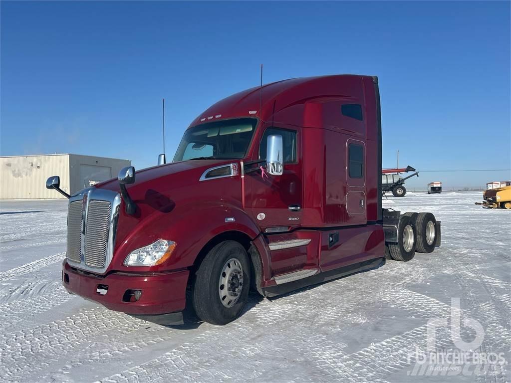 Kenworth T680 Τράκτορες