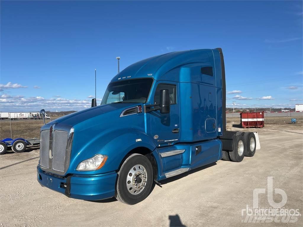 Kenworth T680 Τράκτορες