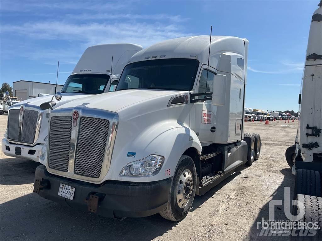 Kenworth T680 Τράκτορες