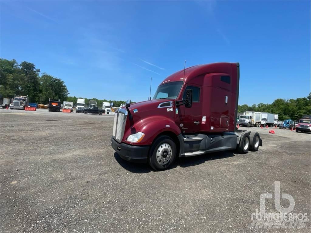 Kenworth T680 Τράκτορες