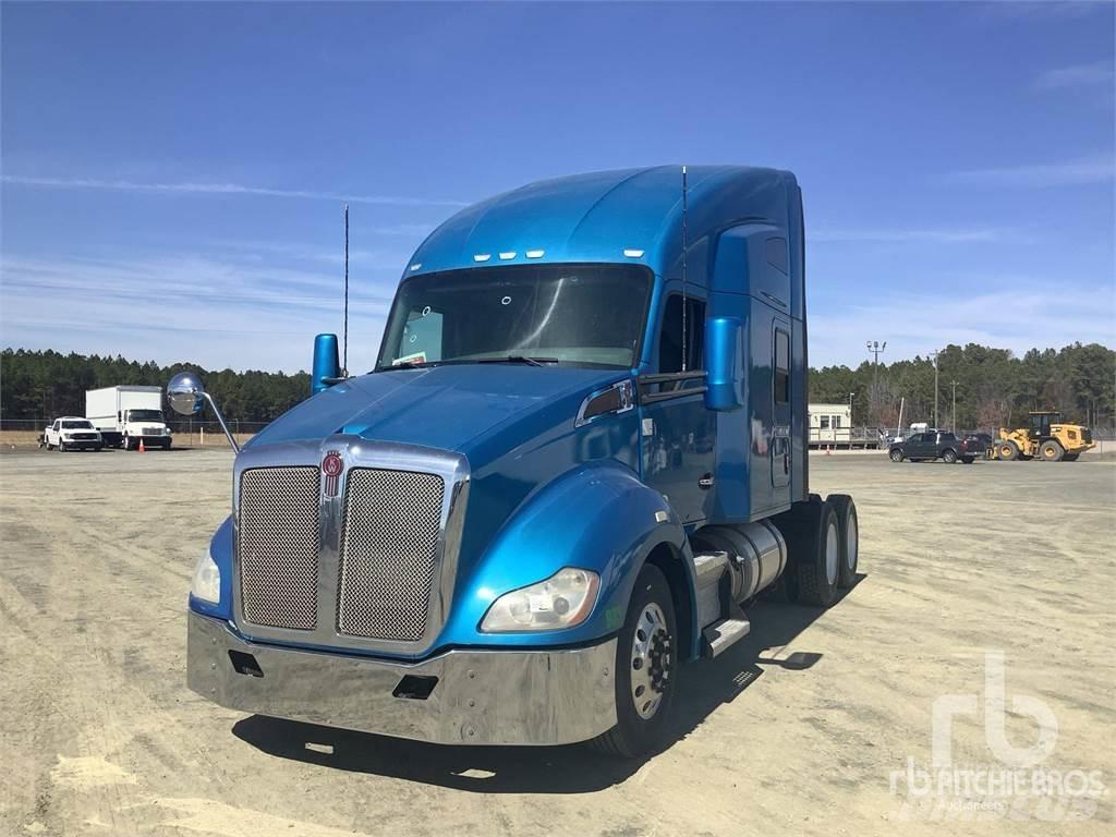 Kenworth T680 Τράκτορες