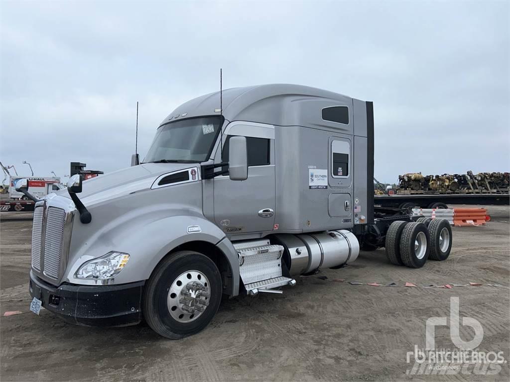 Kenworth T680 Τράκτορες