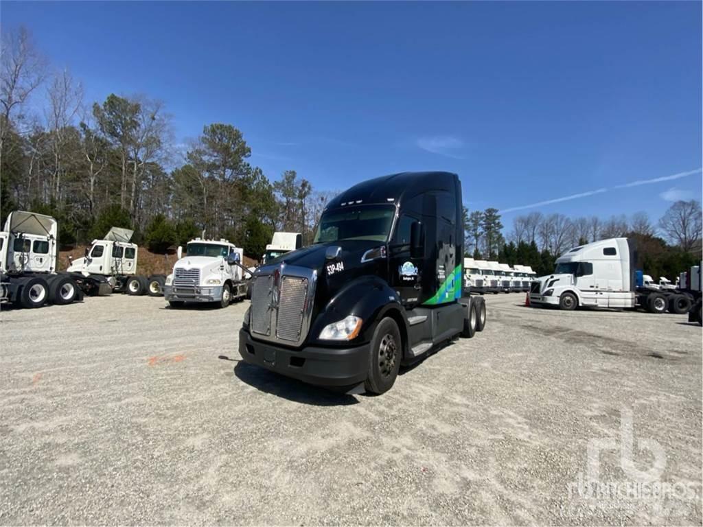 Kenworth T680 Τράκτορες