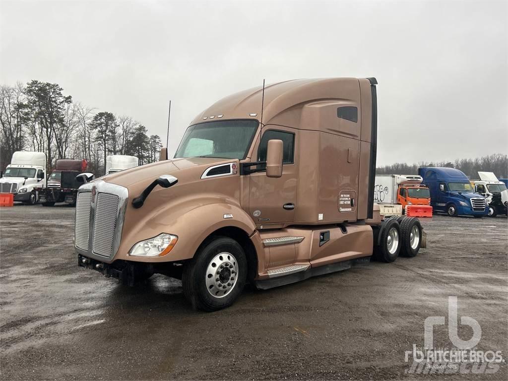 Kenworth T680 Τράκτορες