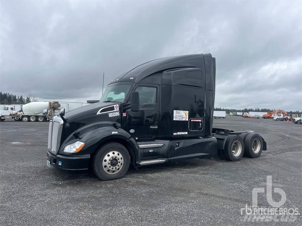 Kenworth T680 Τράκτορες