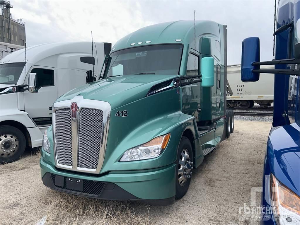 Kenworth T680 Τράκτορες