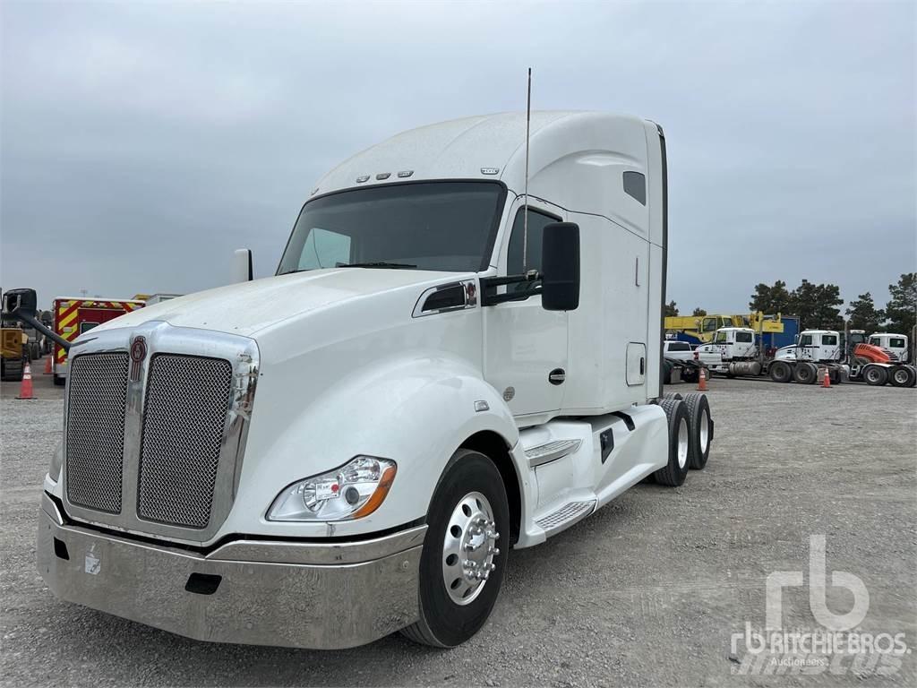 Kenworth T680 Τράκτορες
