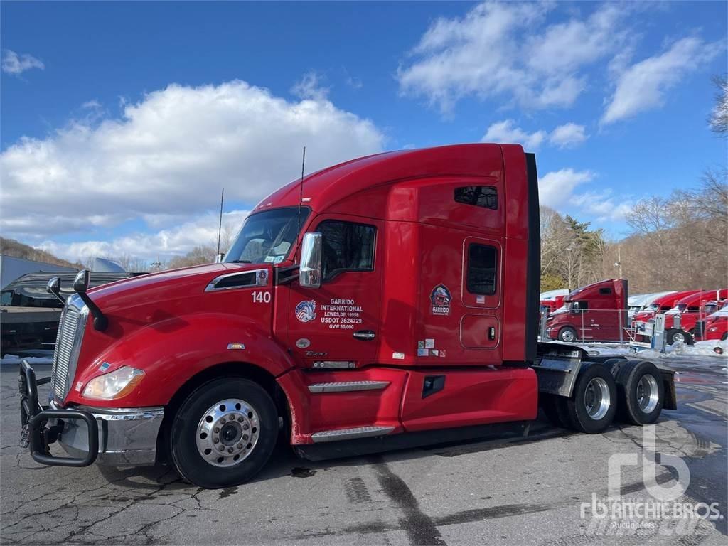 Kenworth T680 Τράκτορες
