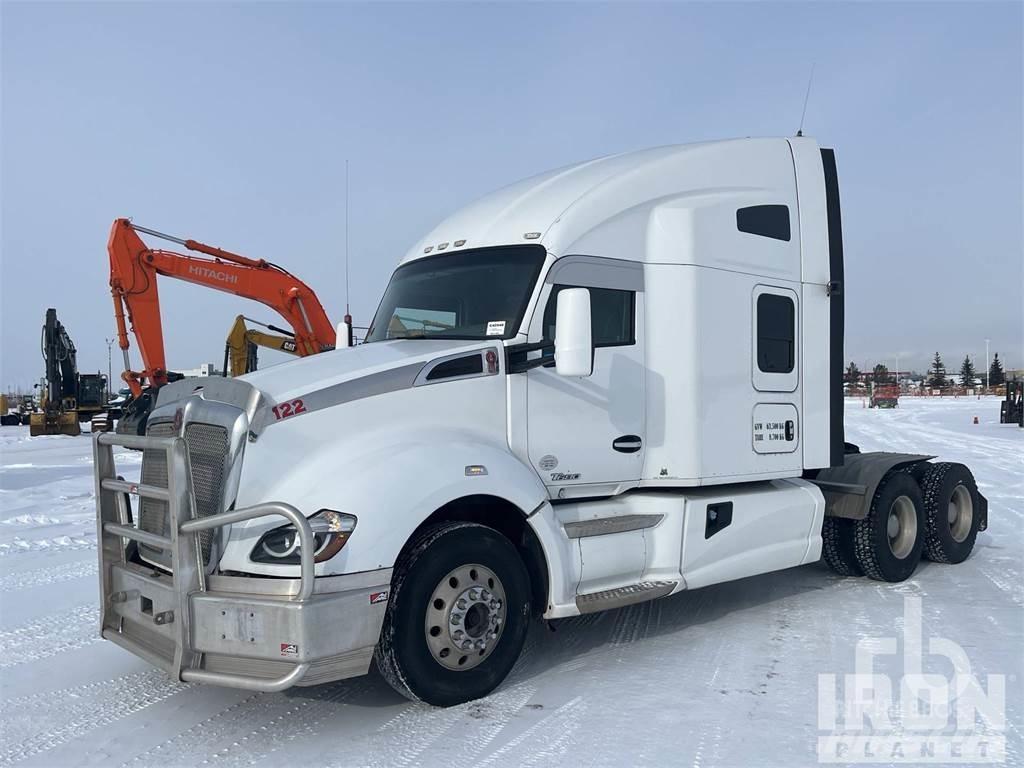 Kenworth T680 Τράκτορες
