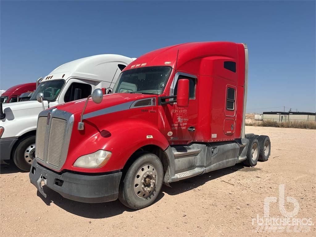 Kenworth T680 Τράκτορες