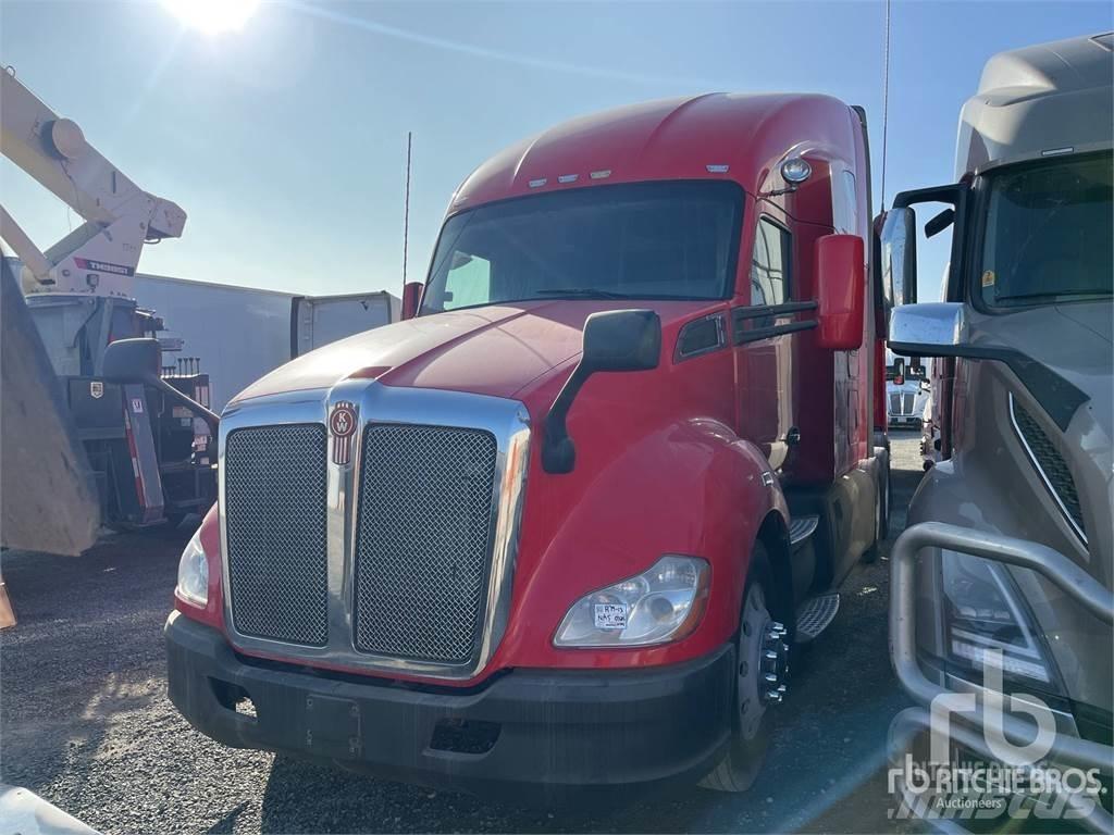 Kenworth T680 Τράκτορες