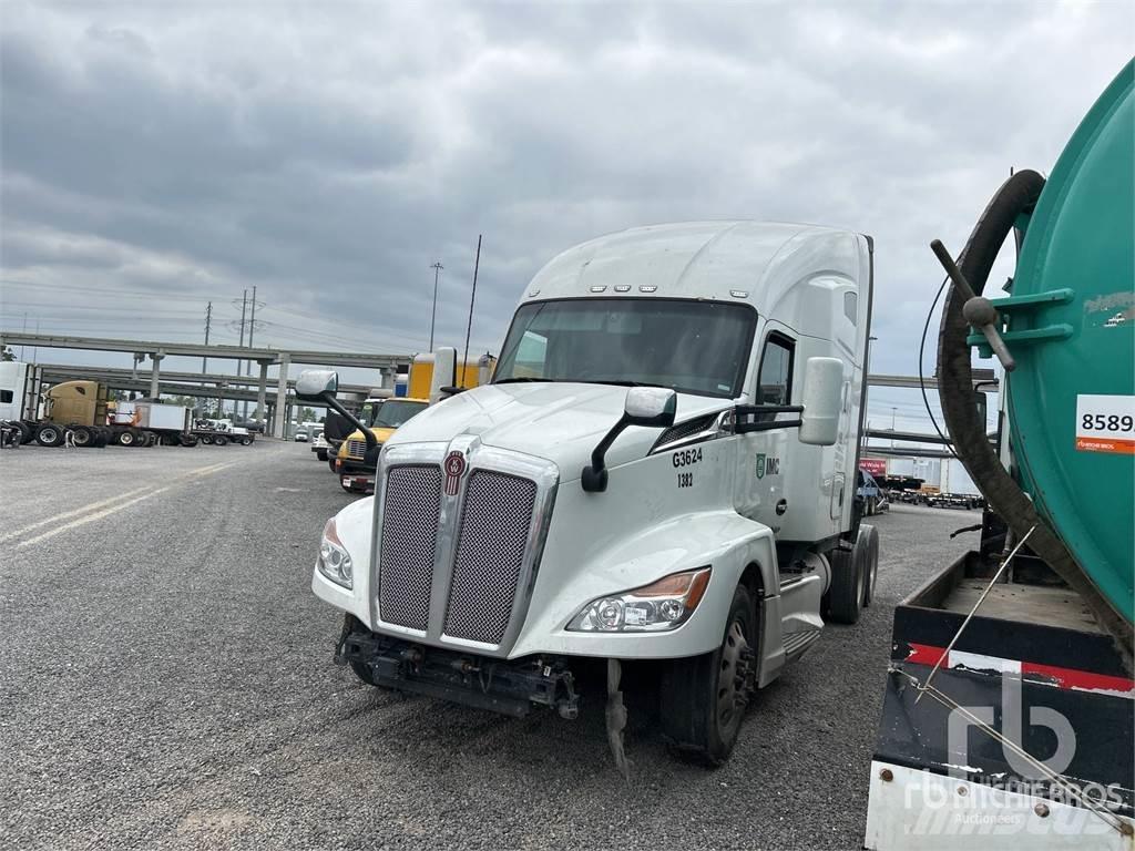 Kenworth T680 Τράκτορες