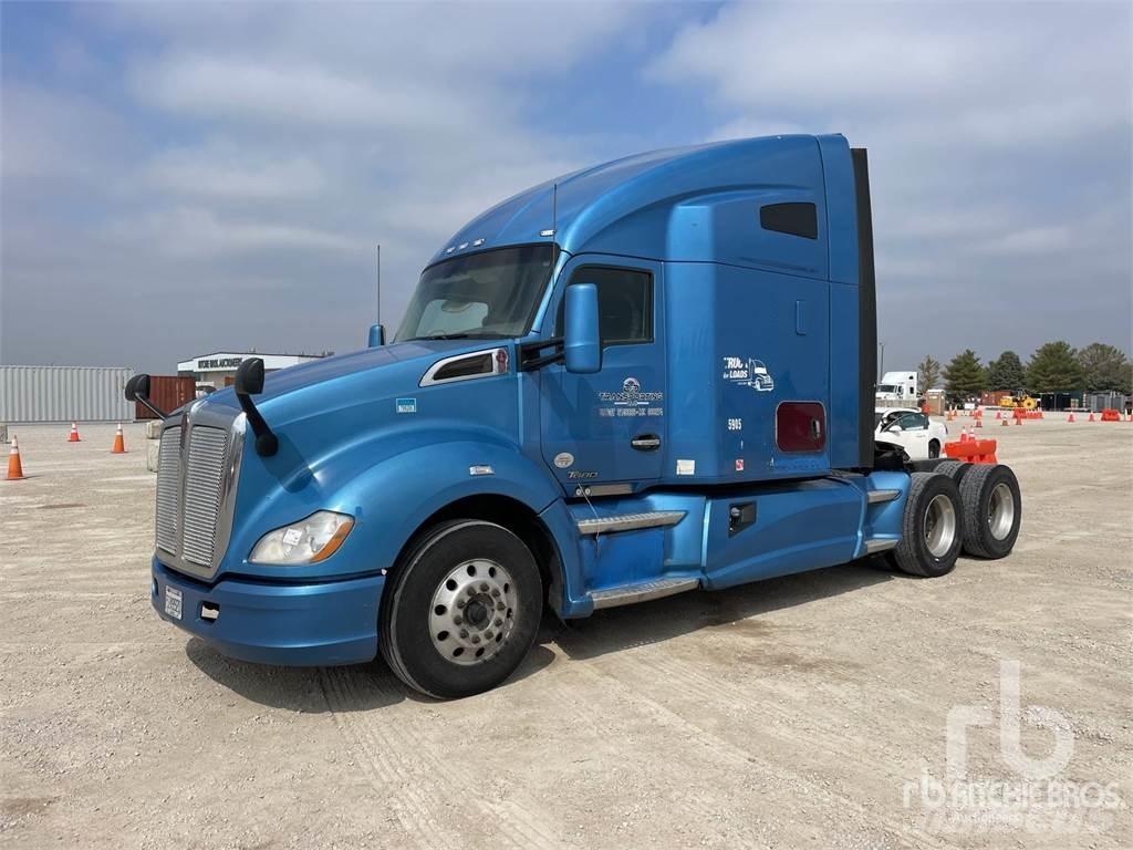 Kenworth T680 Τράκτορες