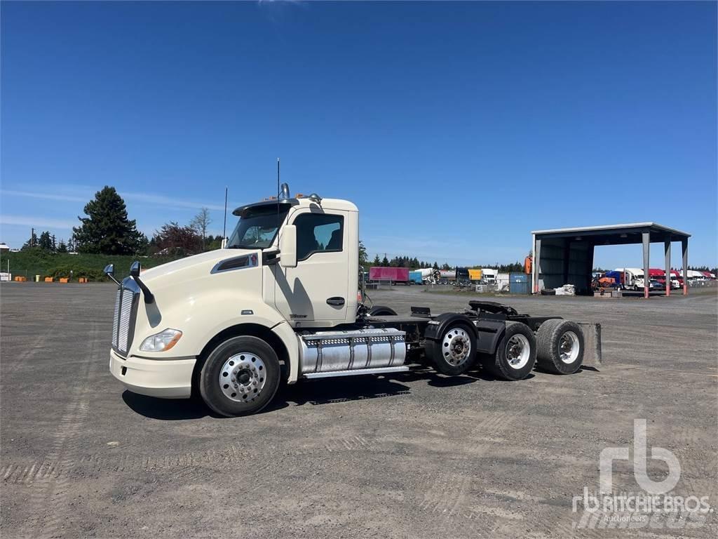 Kenworth T680 Τράκτορες